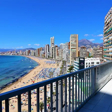 Almadraba Apartman *